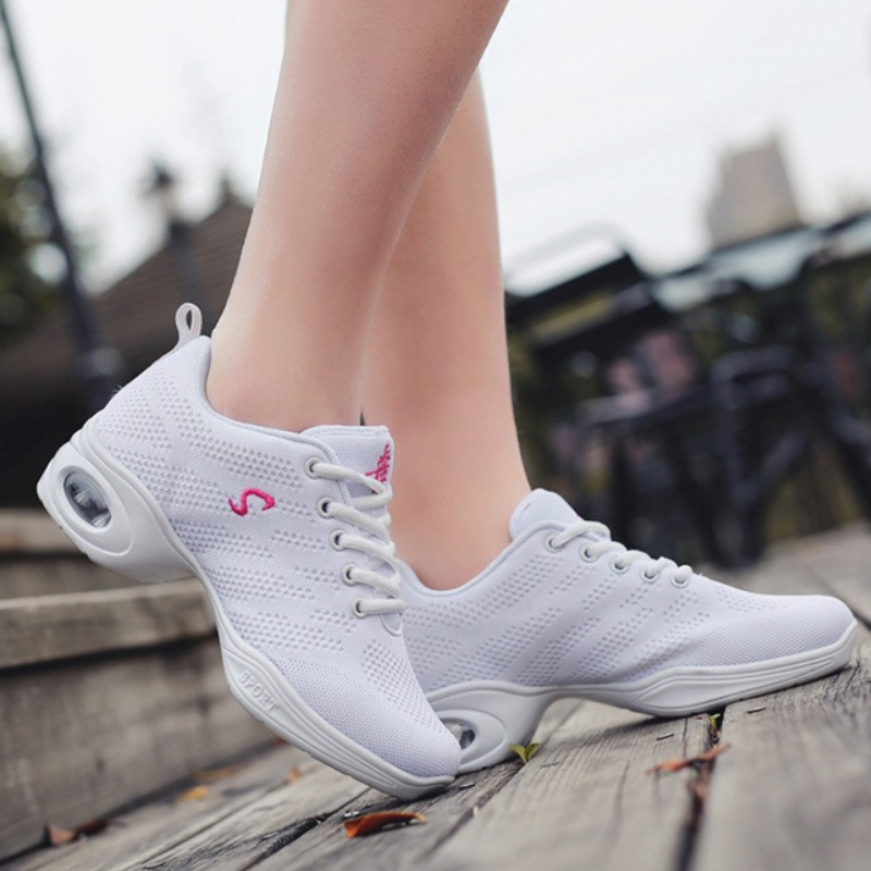 Women's Mesh Jazz Shoes Lace-up Dance Sneakers