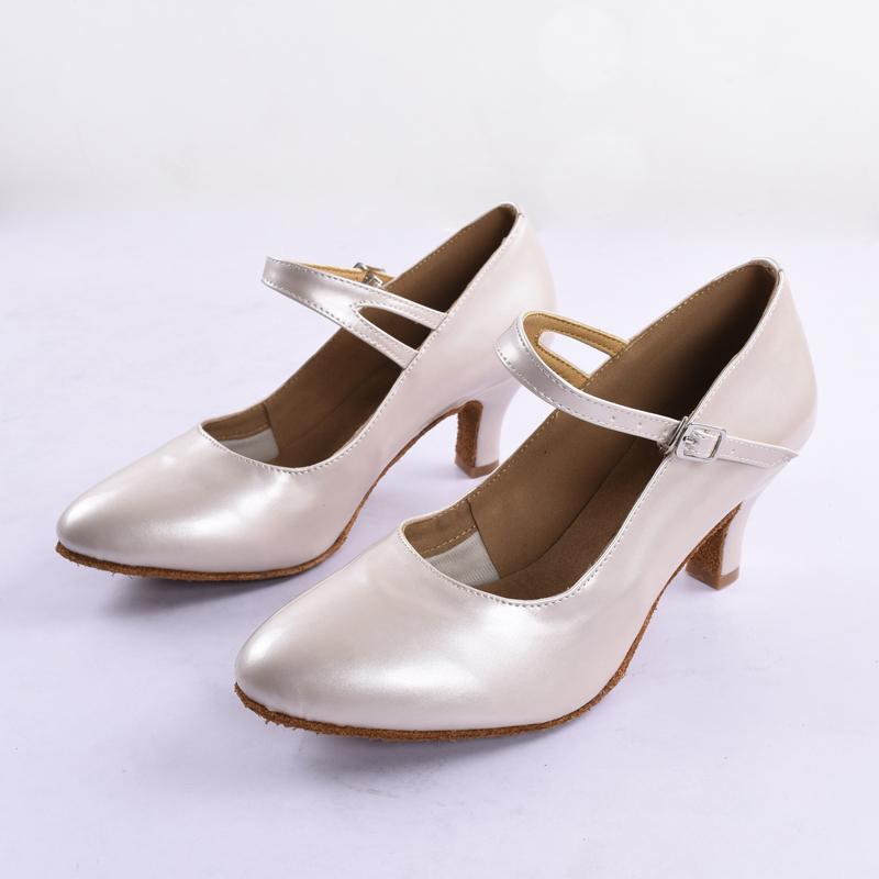 Women's  Customized Heel Modern Ballroom Shoes Character Shoes