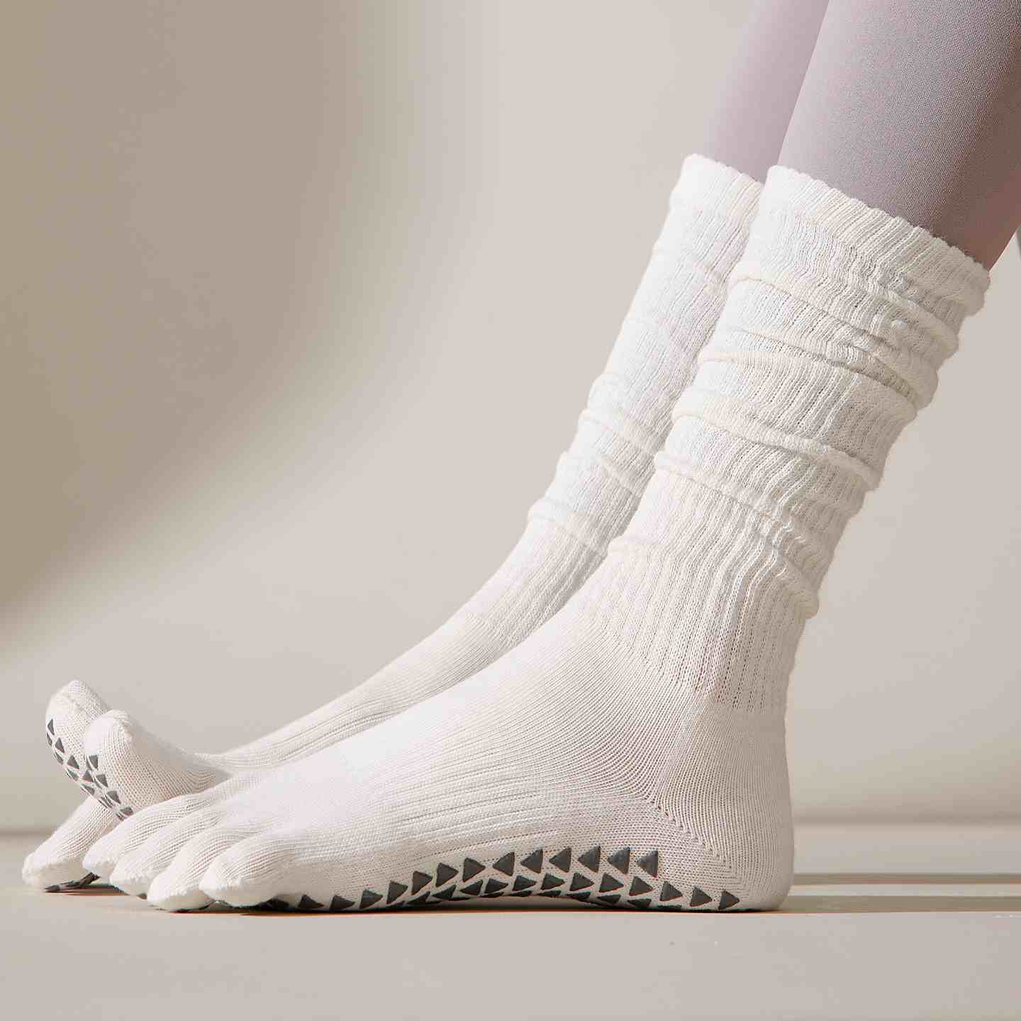 Five-Toe Split Yoga Pilates Knit Cotton Grip Short Socks